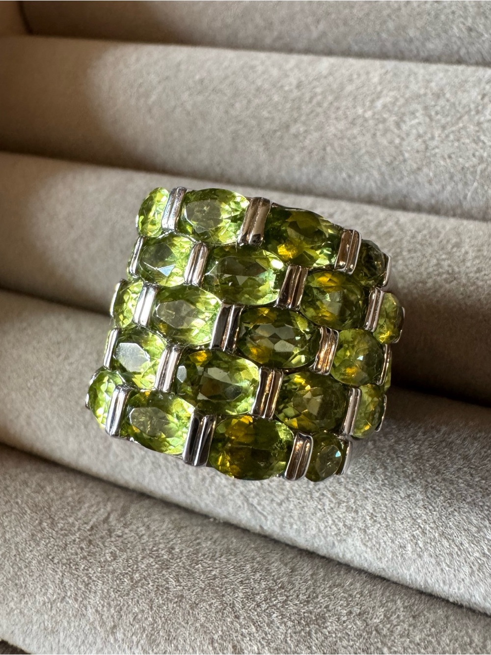 FP 925 Sterling Silver Multi-Stone Peridot Wide Statement Ring Size 8